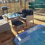 Parkcity Z Jacuzzi W Parku Slaskim 别墅 卡托维兹