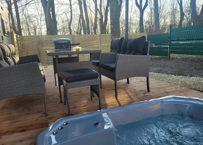 Parkcity Z Jacuzzi W Parku Slaskim Vila